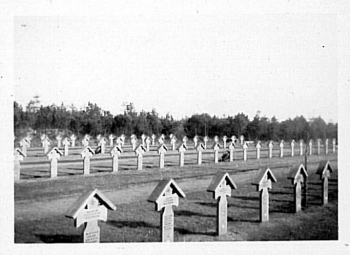 Fourfeld gravplads 1945